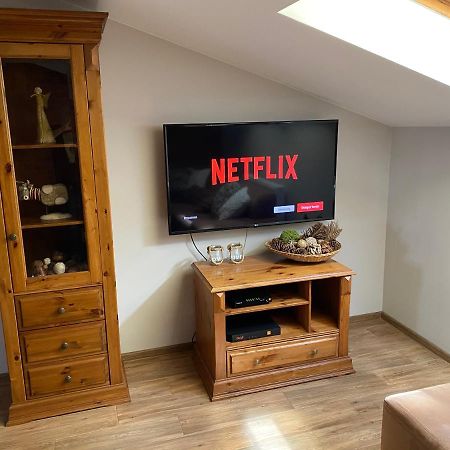 Bronowicka Premium Apartment - 52M2 With Private Parking Krakow Ngoại thất bức ảnh