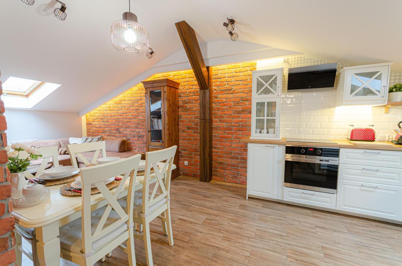 Bronowicka Premium Apartment - 52M2 With Private Parking Krakow Ngoại thất bức ảnh
